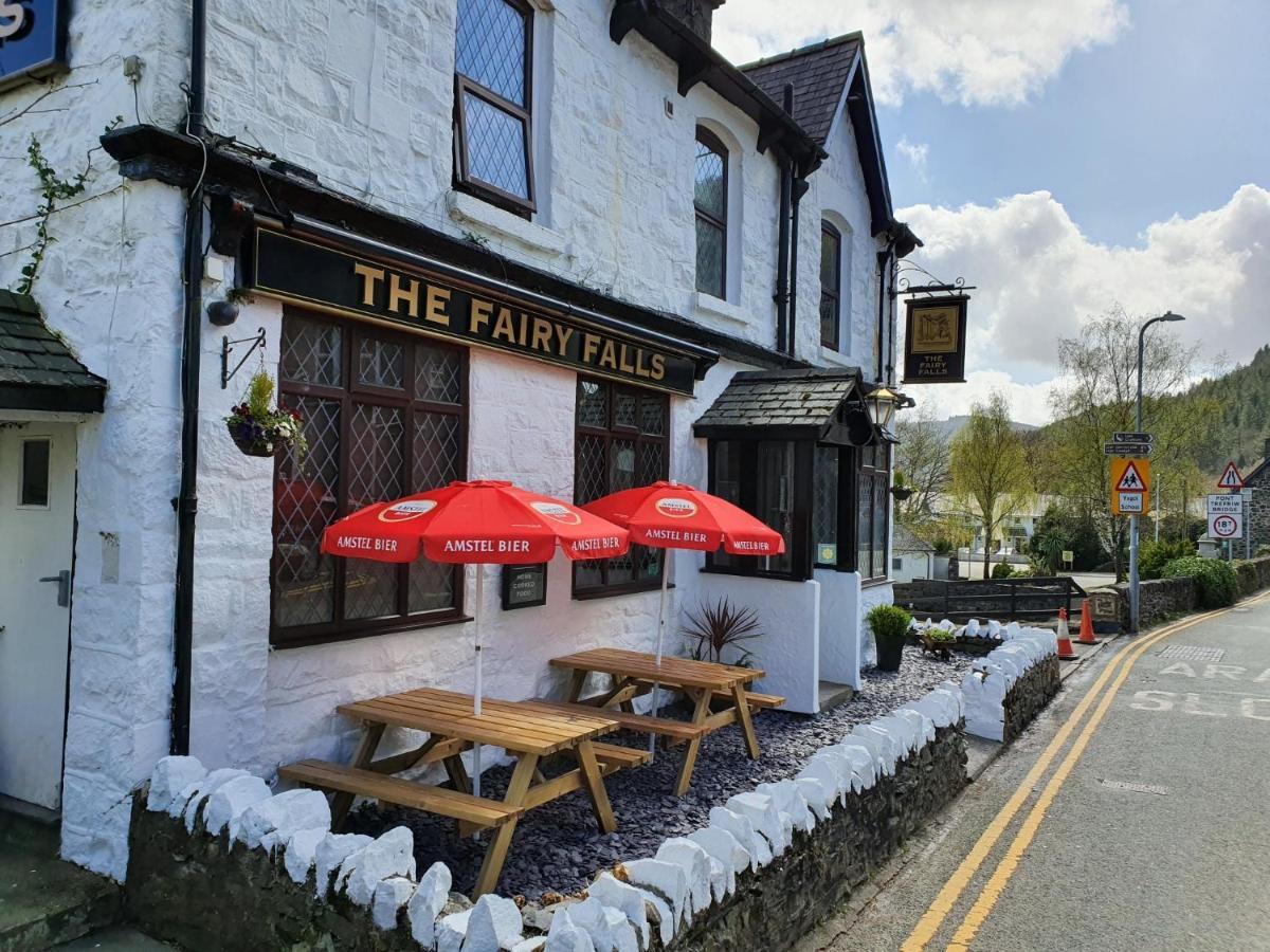 The Fairy Falls Hotel Trefriw Екстер'єр фото